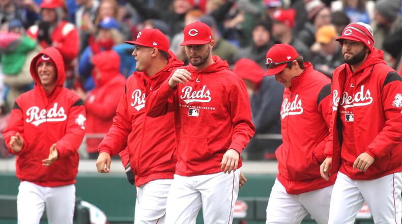 BREAKING: Reds Officially Shift Focus from Offseason Misfire as NL Central Fight Intensifies