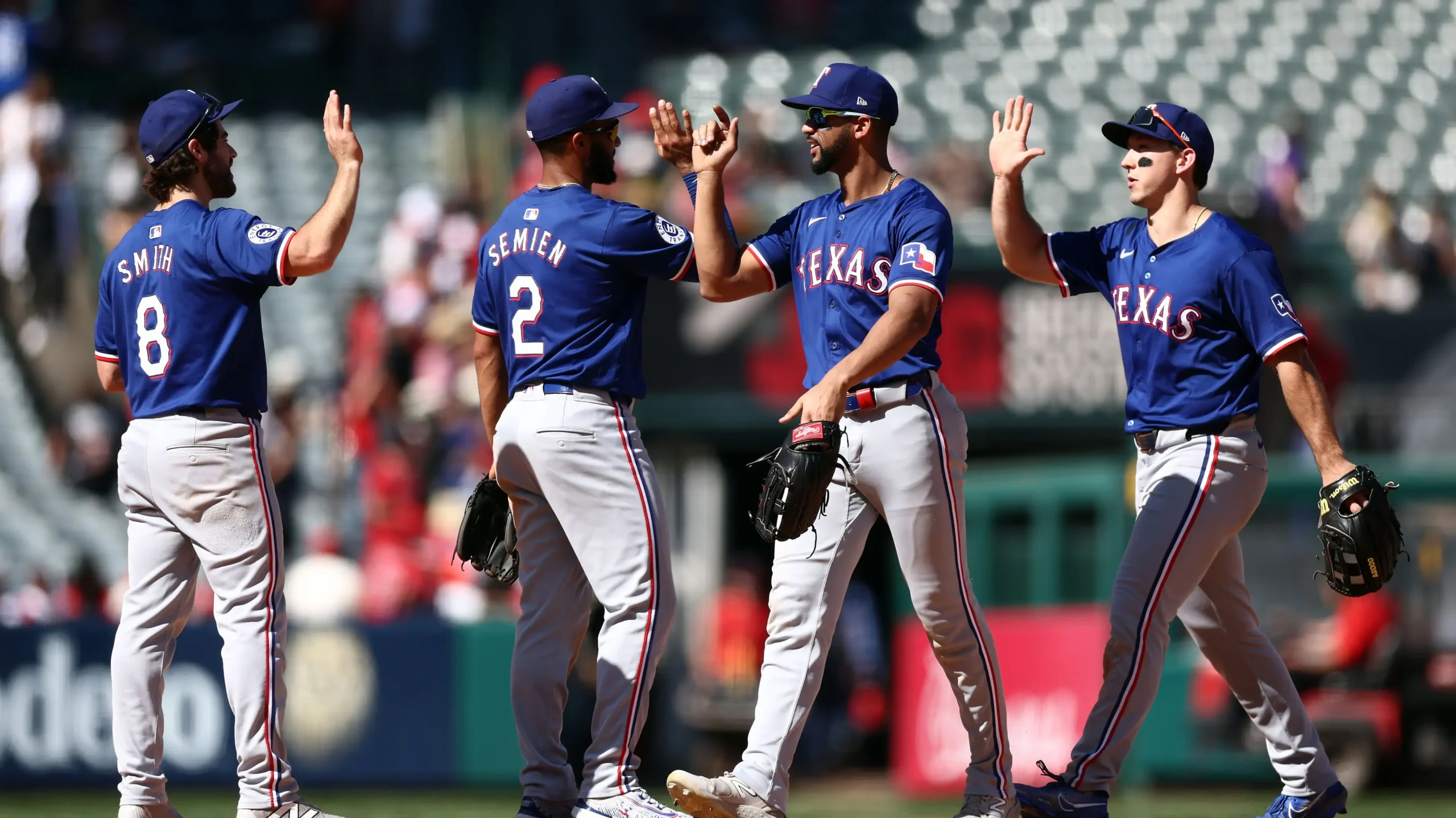 Texas Rangers Make It Official: Rookie Fireballer to Take Over as Team’s New Closer, Effective Immediately  